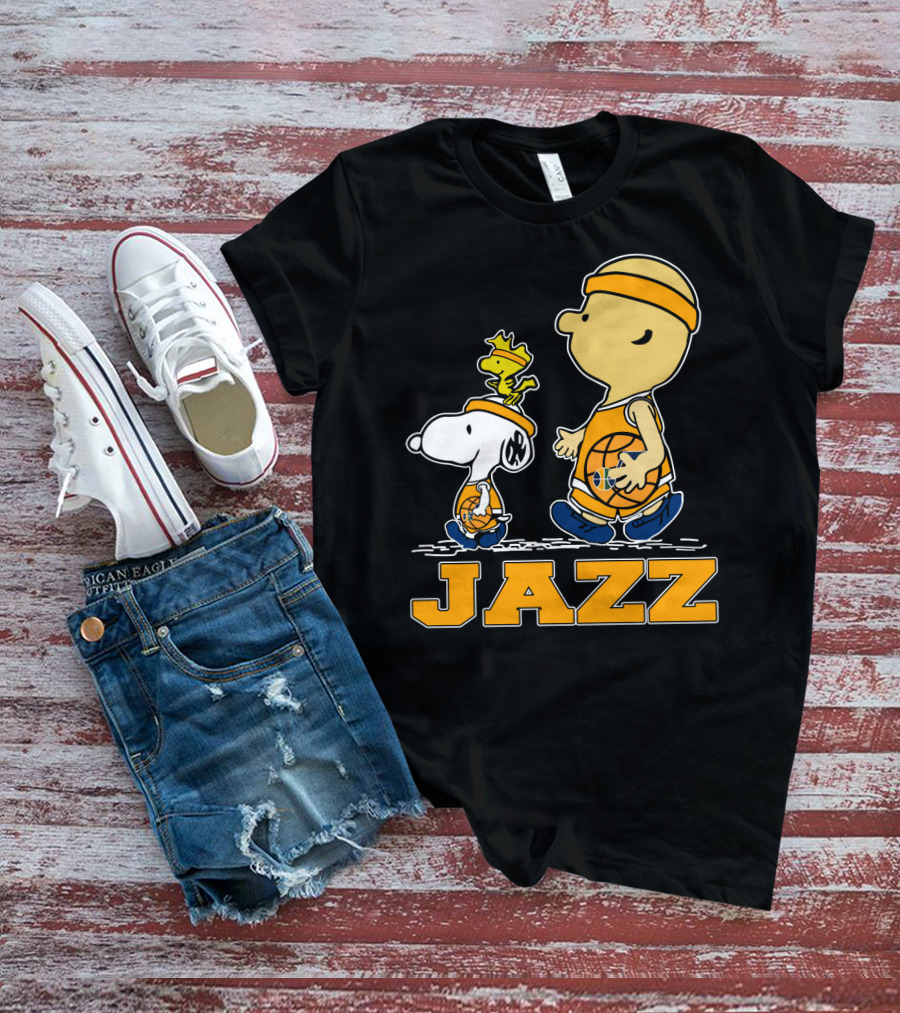 Snoopy And Woodstock With Basketball For Utah Jazz Fans T-Shirt