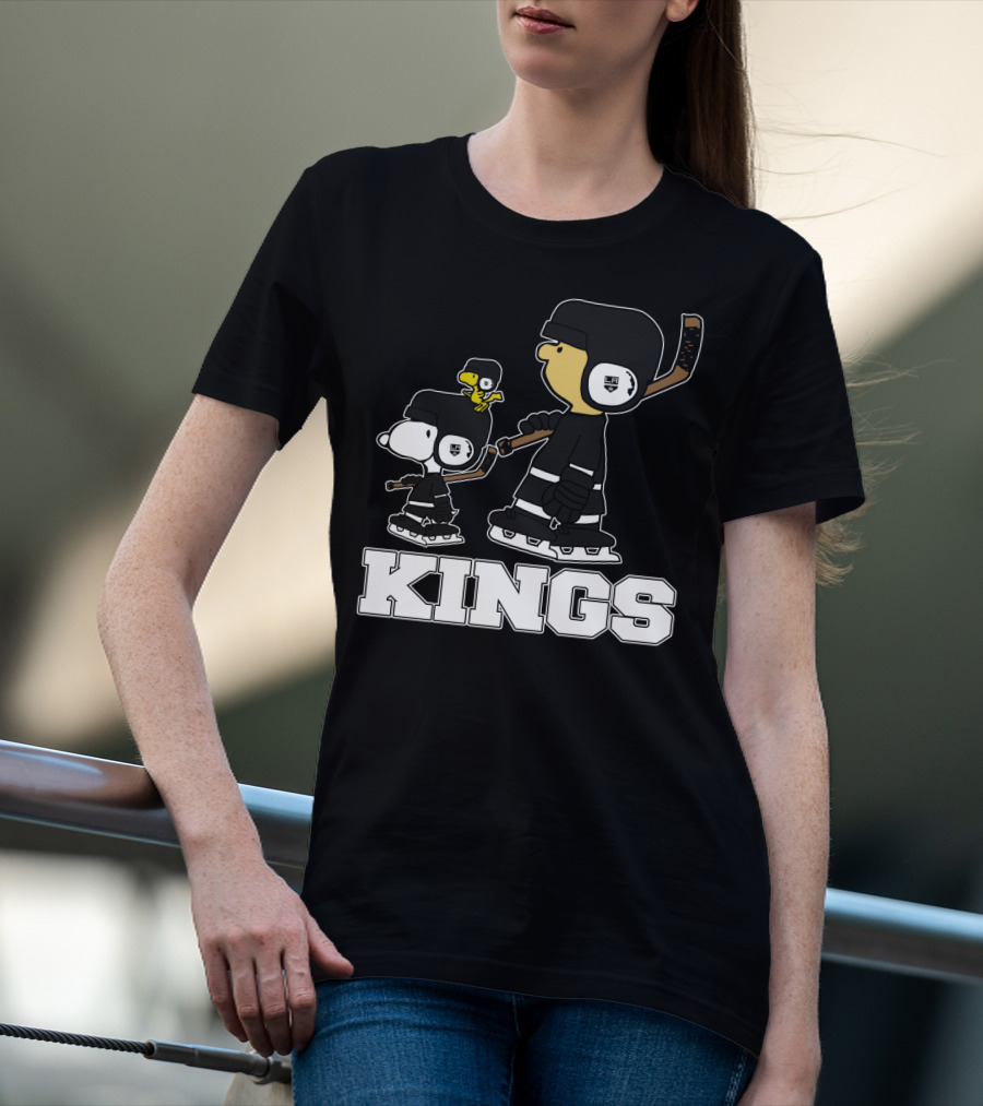 Snoopy And Woodstock Los Angeles Kings Hockey Fans T-Shirt