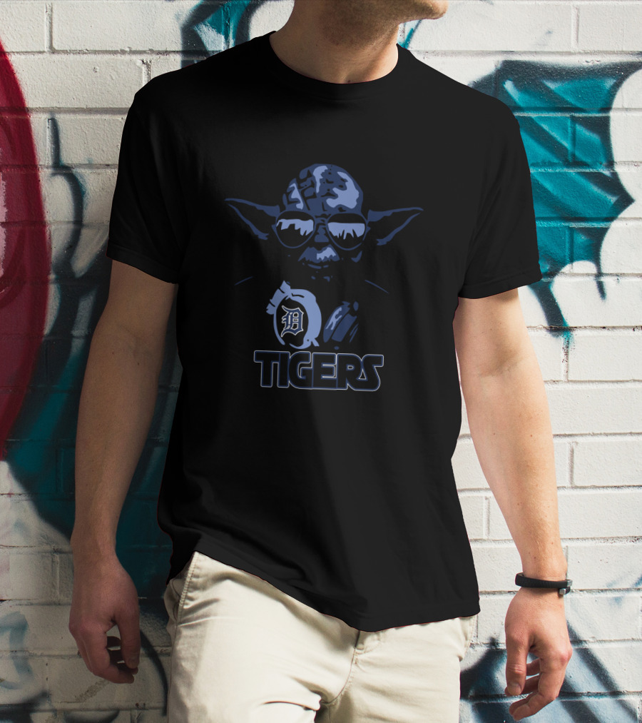 Yoda Detroit Tigers Fans Mlb Star Wars Crossover T-Shirt