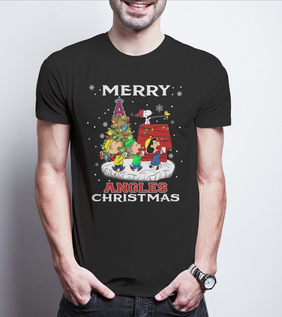Merry Christmas Los Angeles Angels Snoopy Woodstock Charlie Brown Lucy Linus Fans T-Shirt
