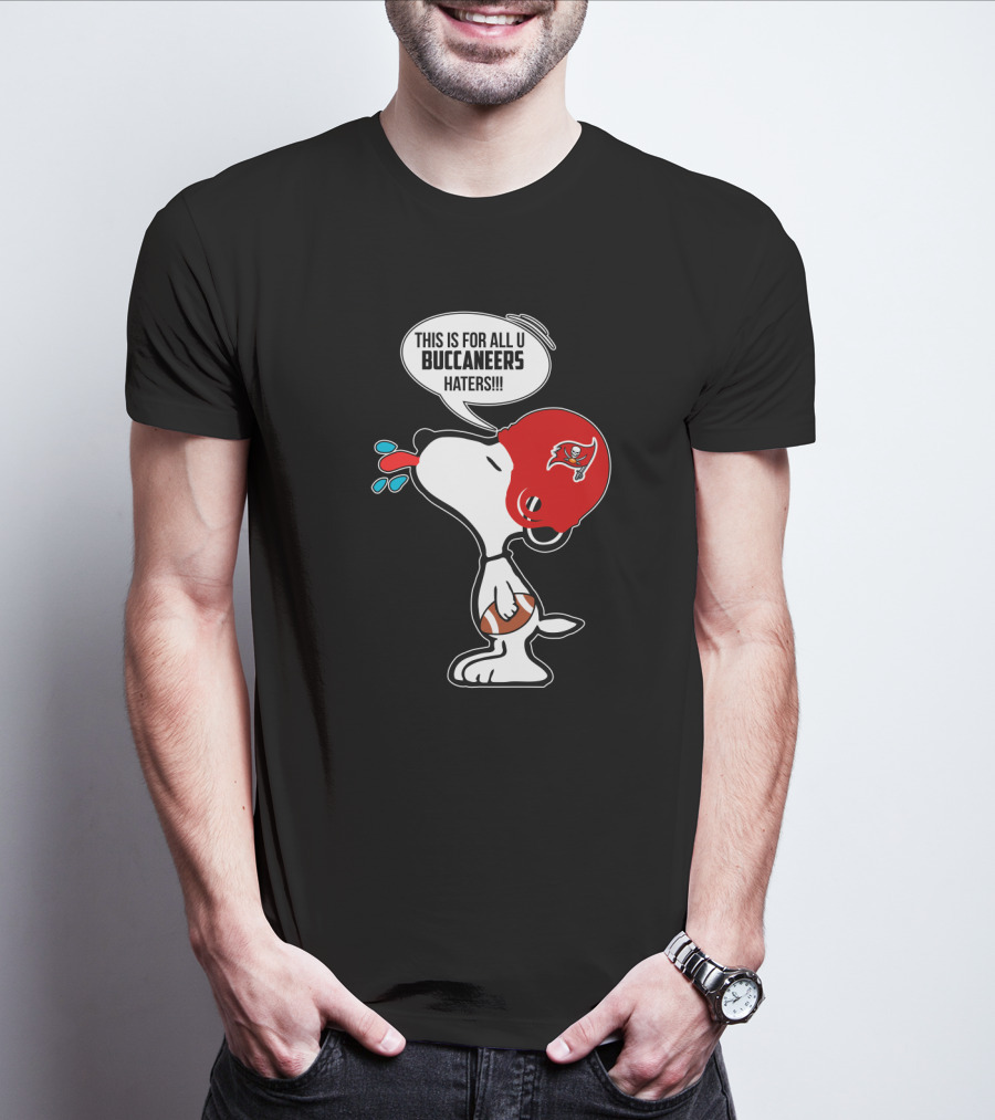Snoopy Buccaneers Helmet Spitting Football Fans Haters T-Shirt