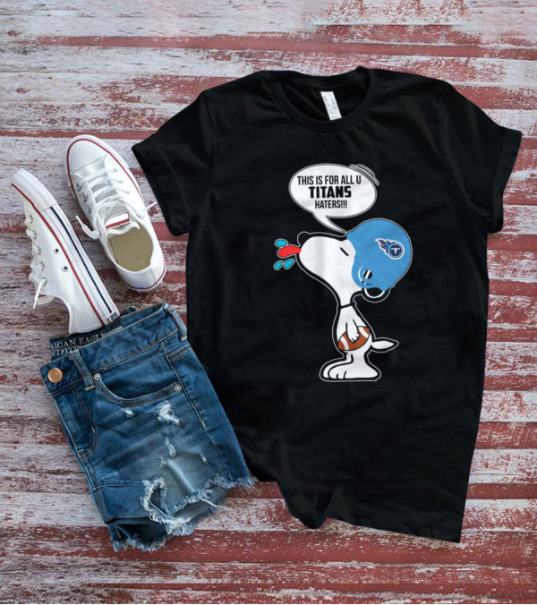 Snoopy Titans Haters Football Speech Bubble Helmet T-Shirt