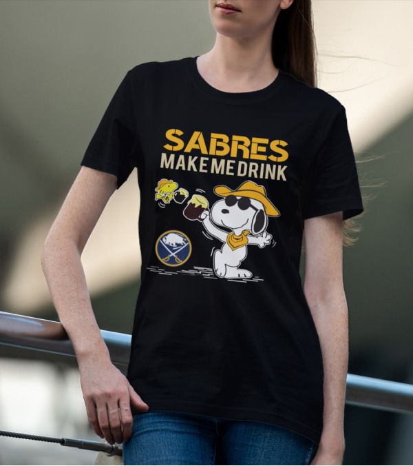 Snoopy Sabres Make Me Drink Buffalo Fan T-Shirt
