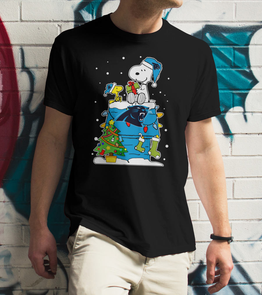 Carolina Panthers And Snoopy Christmas Celebration T-Shirt