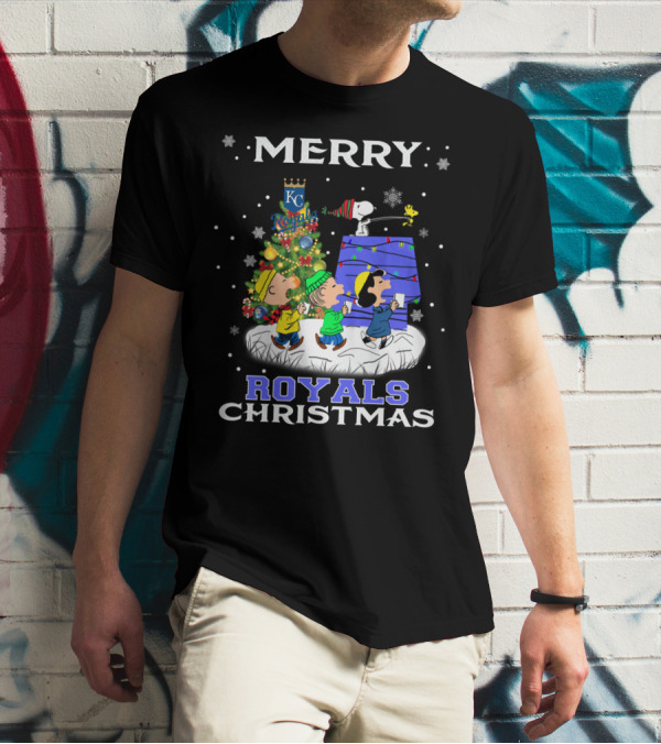Kansas City Royals Christmas With Snoopy And Friends - Merry Festive T-Shirt