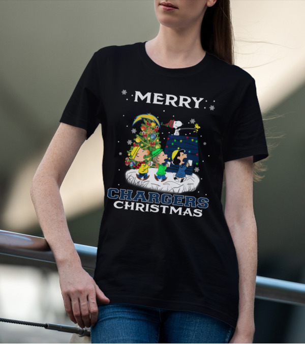 Merry Chargers Christmas Snoopy Peanuts Tree T-Shirt