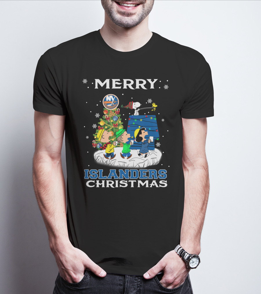 Merry New York Islanders Christmas With Peanuts Characters Snoopy Woodstock Charlie Brown Linus Lucy T-Shirt