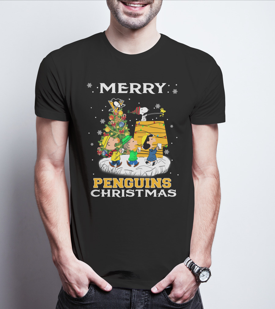 Merry Pittsburgh Penguins Christmas Snoopy And Peanuts Holiday T-Shirt