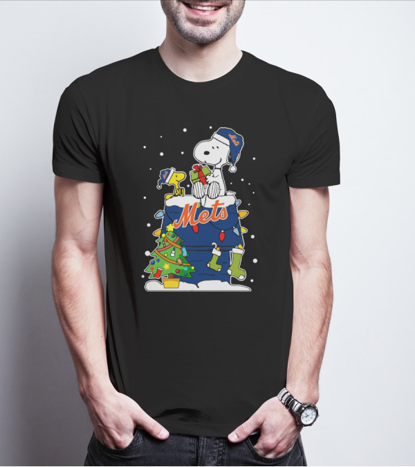 Snoopy And Woodstock Christmas Mets Fans Delight T-Shirt