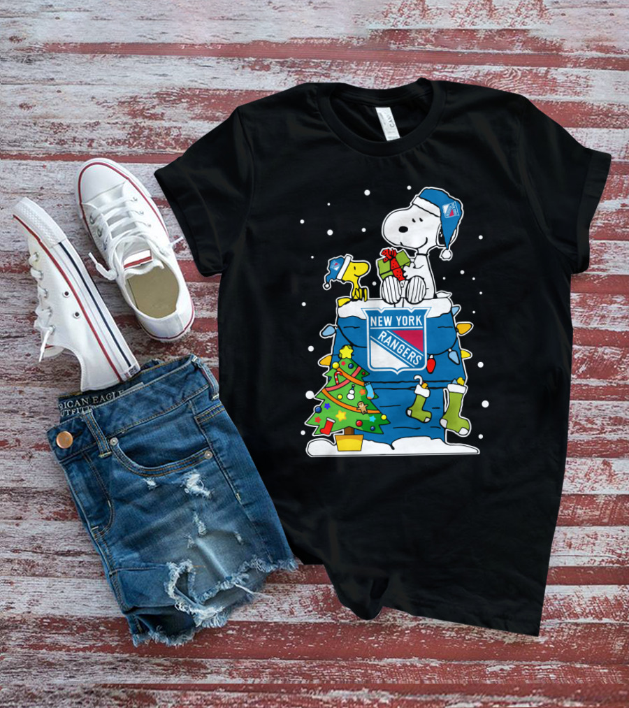 New York Rangers Snoopy And Woodstock Christmas T-Shirt