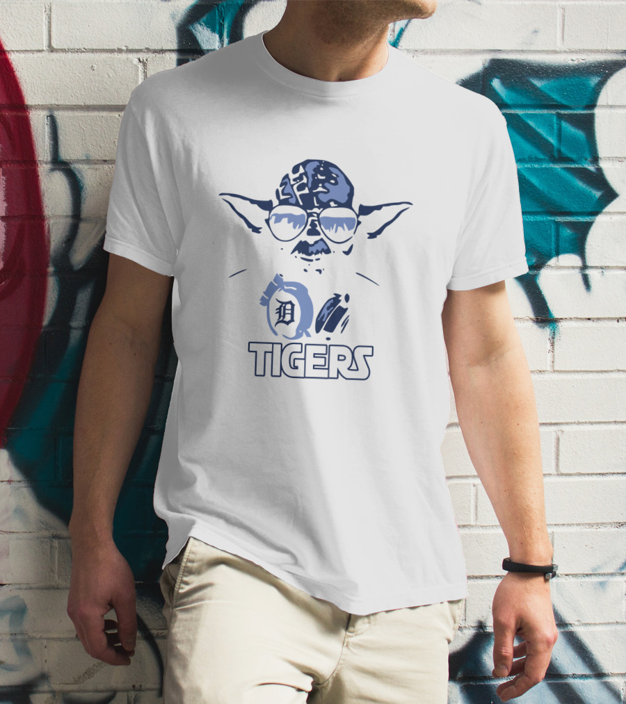 Yoda Star Wars With Detroit Tigers Baseball Logo Fusion T-Shirt