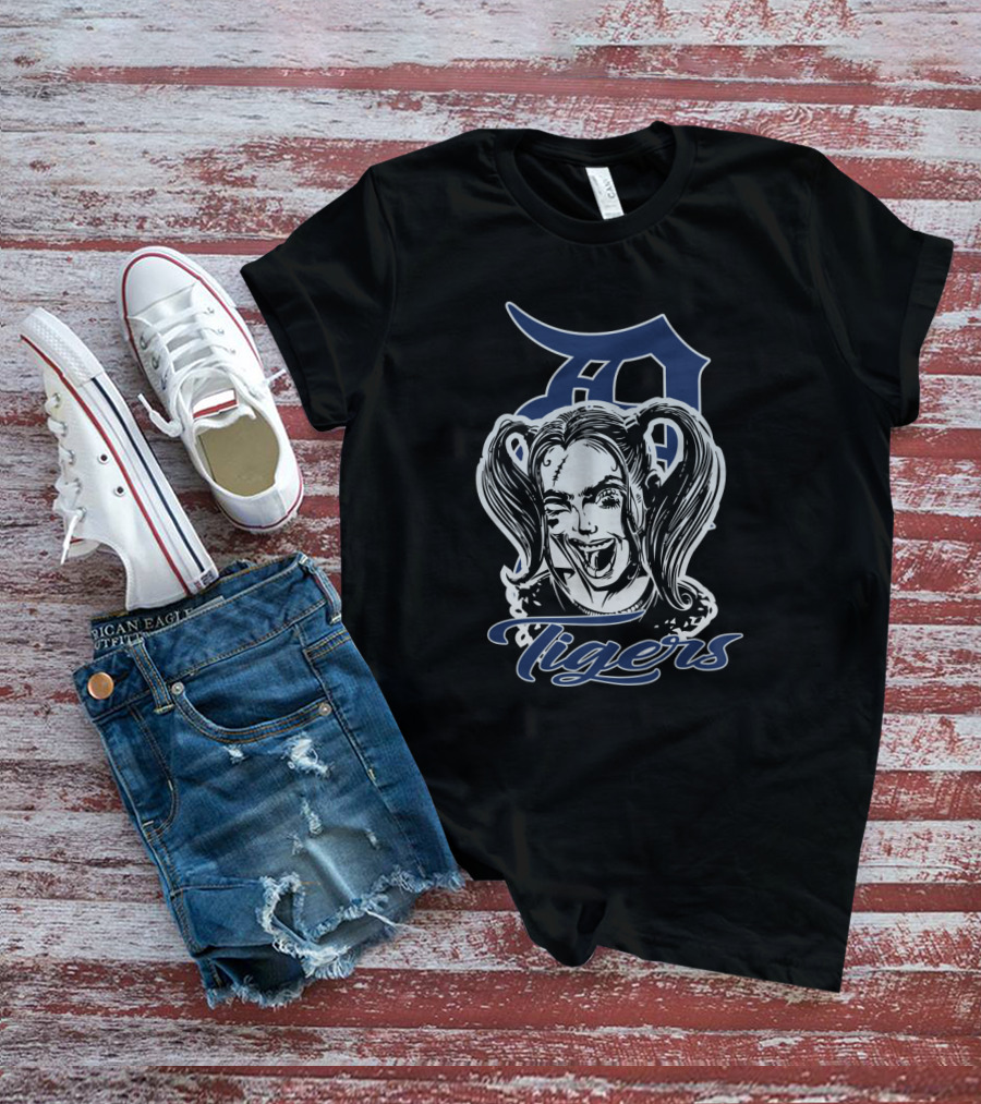 Detroit Tigers Fans With Harley Quinn Character T-Shirt