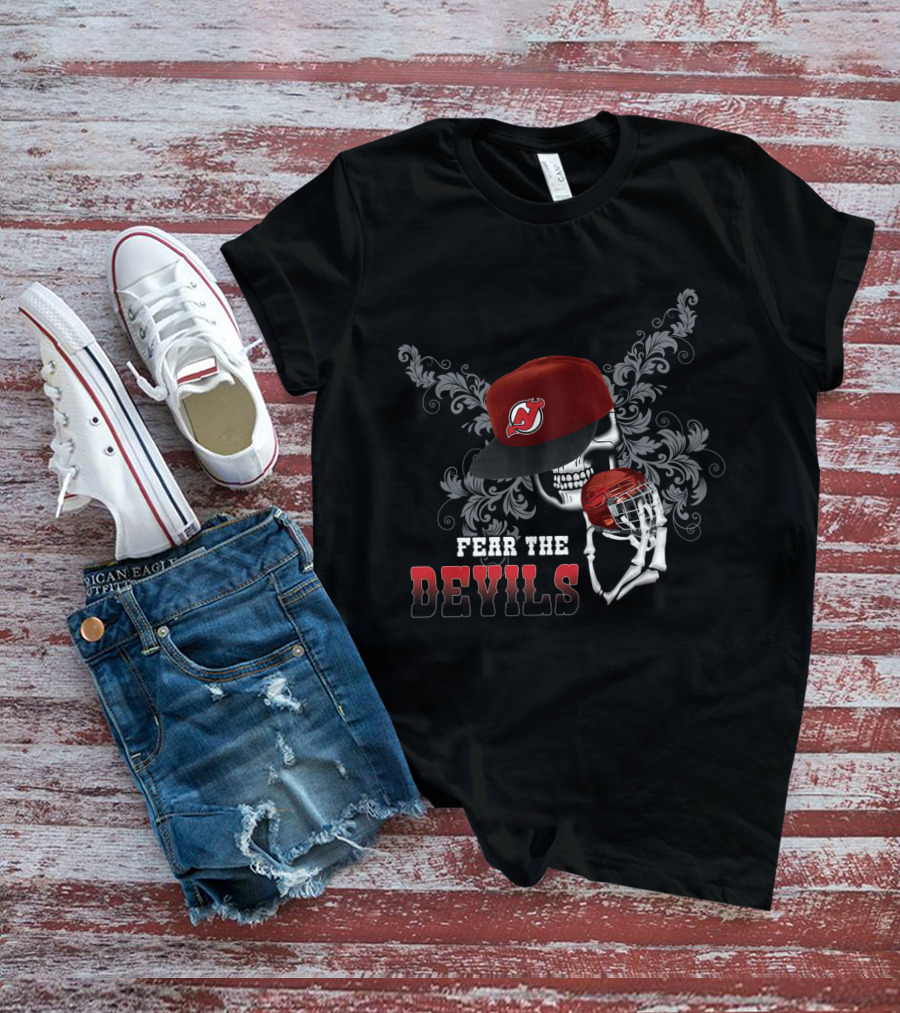 Fear The Devils Skull With New Jersey Devils Cap And Hockey Helmet T-Shirt