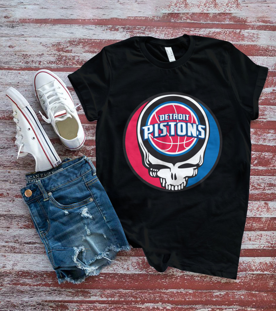 Grateful Dead Skull Design With Detroit Pistons T-Shirt