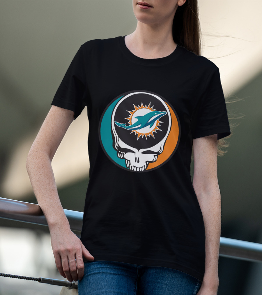 Grateful Dead Skull With Miami Dolphins Logo Fusion For Fans T-Shirt