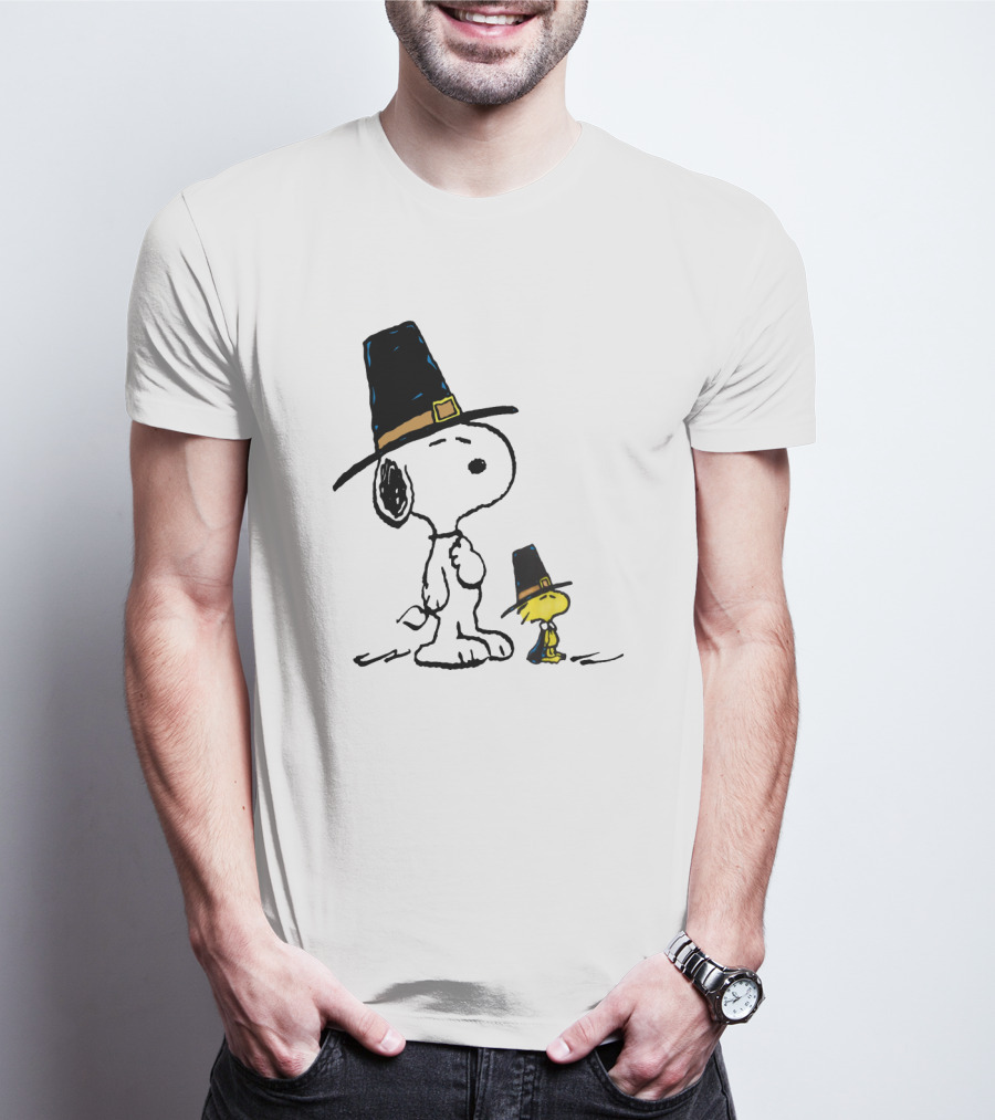 Peanuts Funny Snoopy Woodstock Thanksgiving Pilgrim Hat T-Shirt