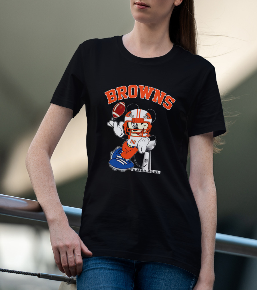 Browns Mickey Nfl Super Bowl Football T-Shirt