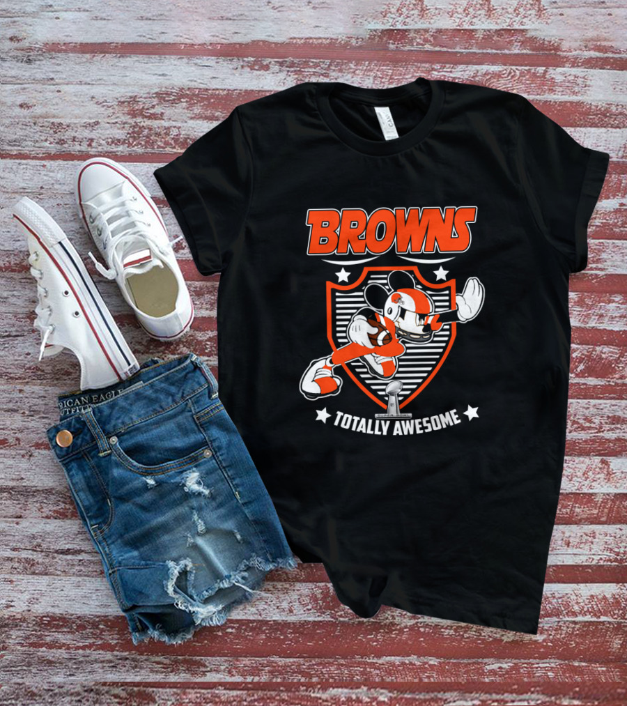 Browns Totally Awesome Mickey Football Shield T-Shirt