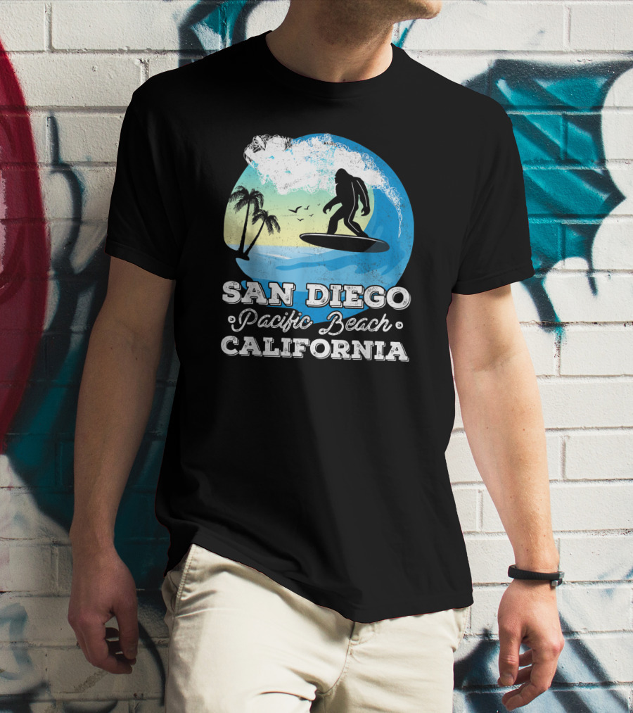 San Diego Pacific Beach California Bigfoot Surfer Adventure Scene T-Shirt