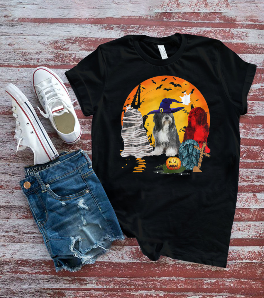 Tibetan Terrier Dog Family Of Three Halloween Spooky Scene With Witch Hat And Pumpkin T-Shirt