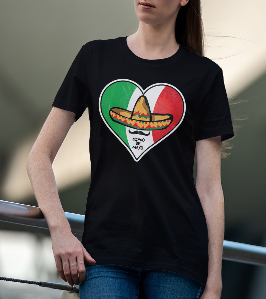 Cinco De Mayo Vintage Sombrero Heart Mexican Flag T-Shirt