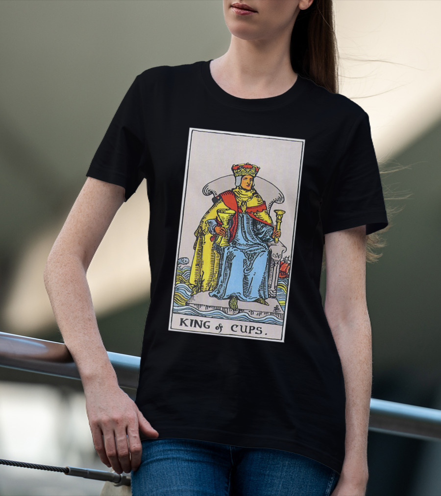 King Of Cups Tarot Card Ruler Element Water Symbolism T-Shirt