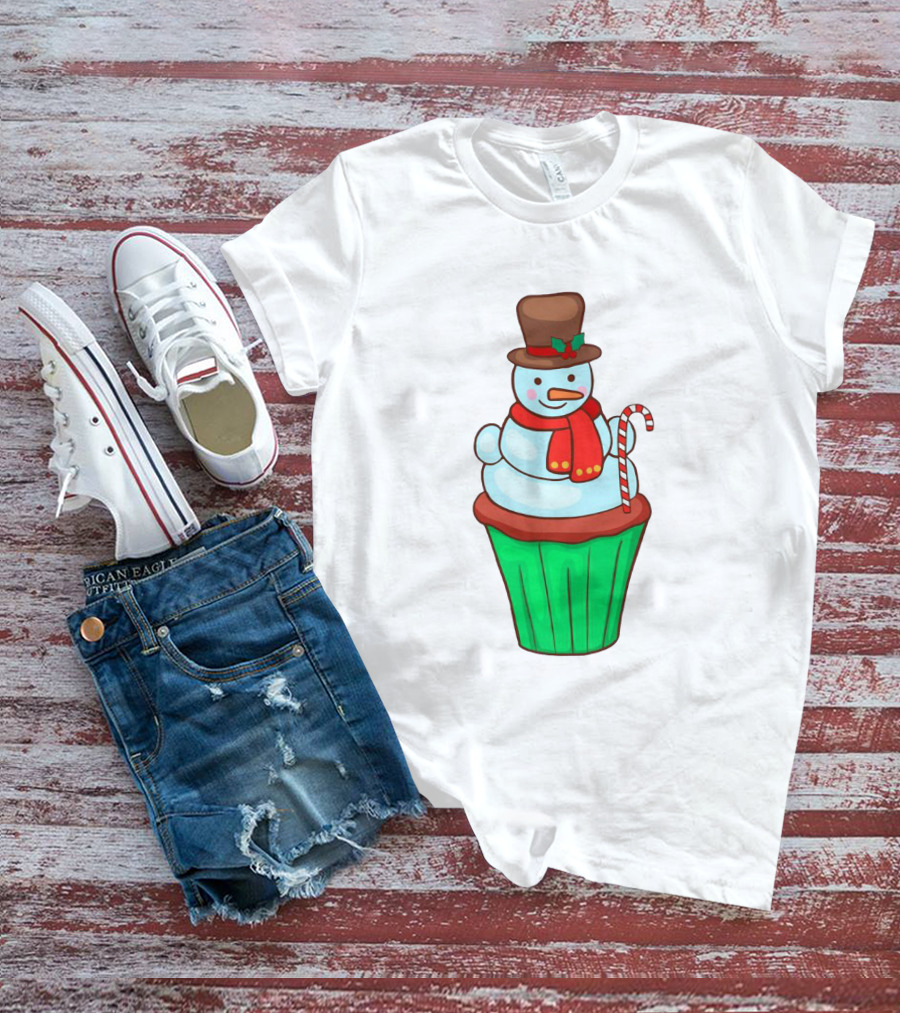 Xmas Cupcake Muffins With Snowman And Candy Cane Holiday T-Shirt