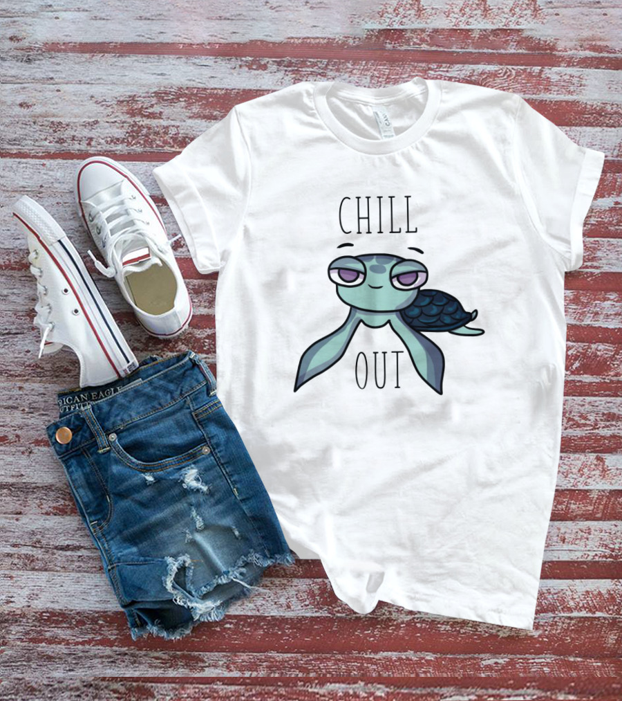 Chill Out With The Relaxed Turtle Charm T-Shirt