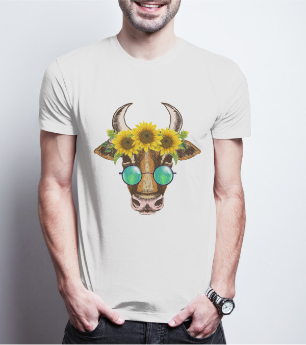 Cute Cow With Sunflower And Sunglasses Headpiece T-Shirt