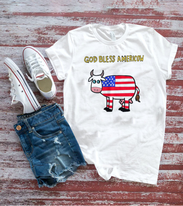 God Bless Americow Patriotic Cow With American Flag T-Shirt