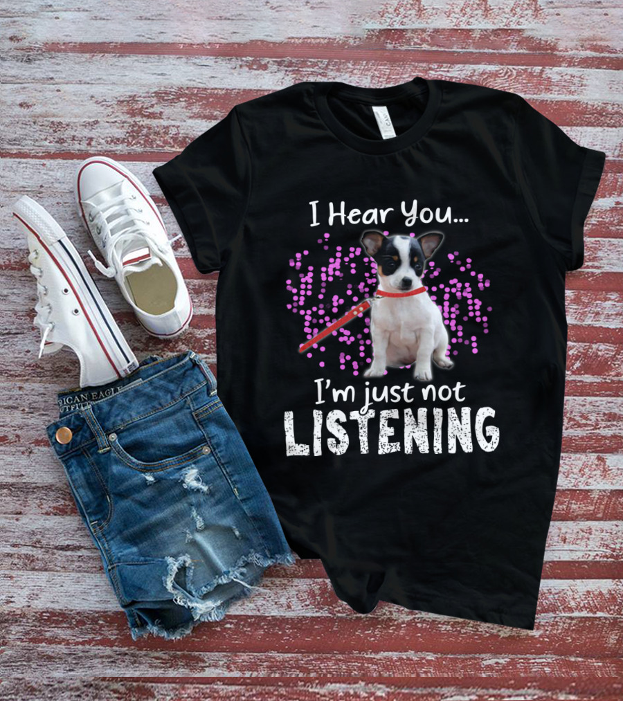 Chihuahua I Hear You I'm Just Not Listening With Pink Dots T-Shirt