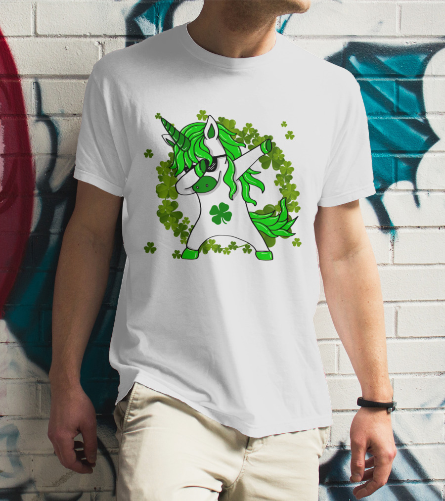 St. Patrick's Day Clover Unicorn Dabbing With Shamrock Mane Surrounded By Green Clovers T-Shirt