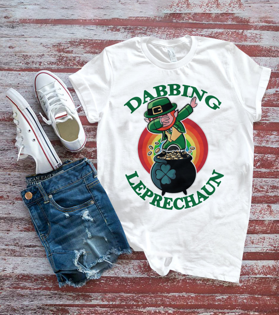 Dabbing Leprechaun Pot Of Gold St. Patrick's Day Rainbow T-Shirt
