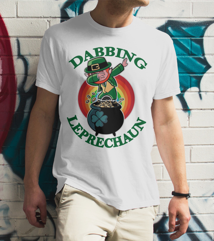 Dabbing Leprechaun Pot Of Gold St. Patrick's Day Rainbow T-Shirt