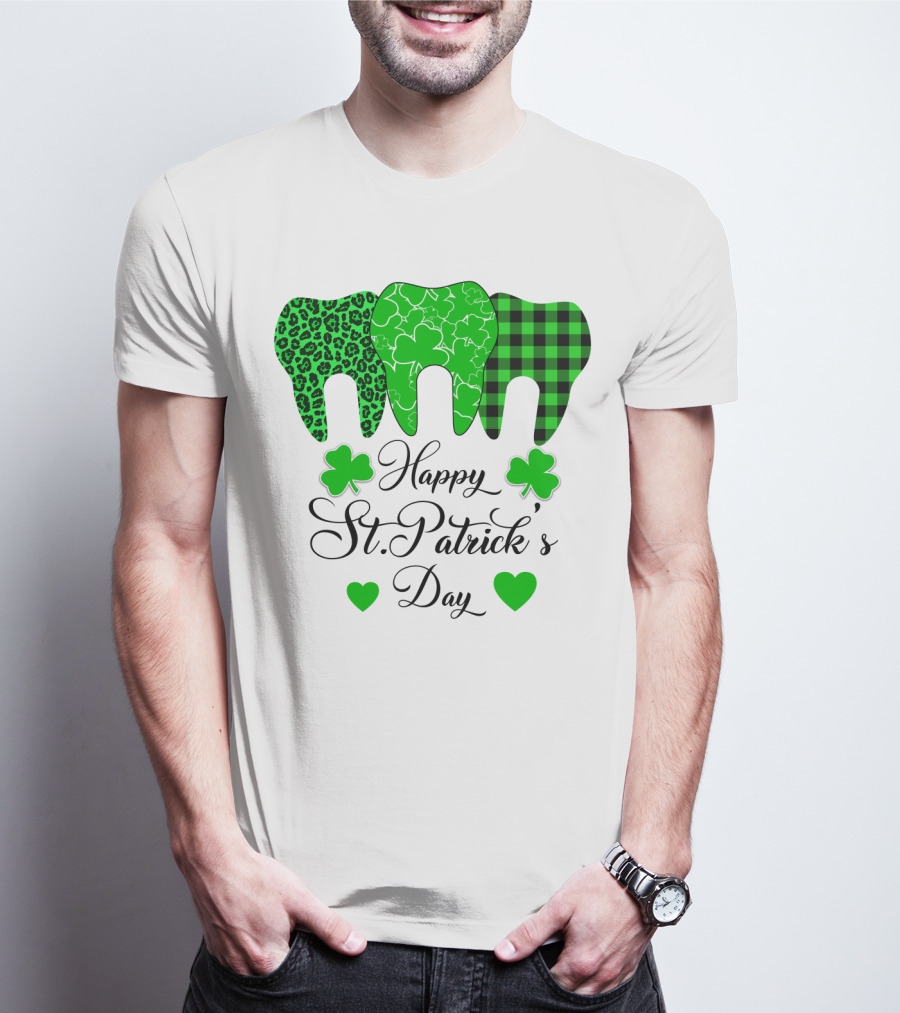 Happy St Patrick's Day Funny Dentist Clover Tooth T-Shirt
