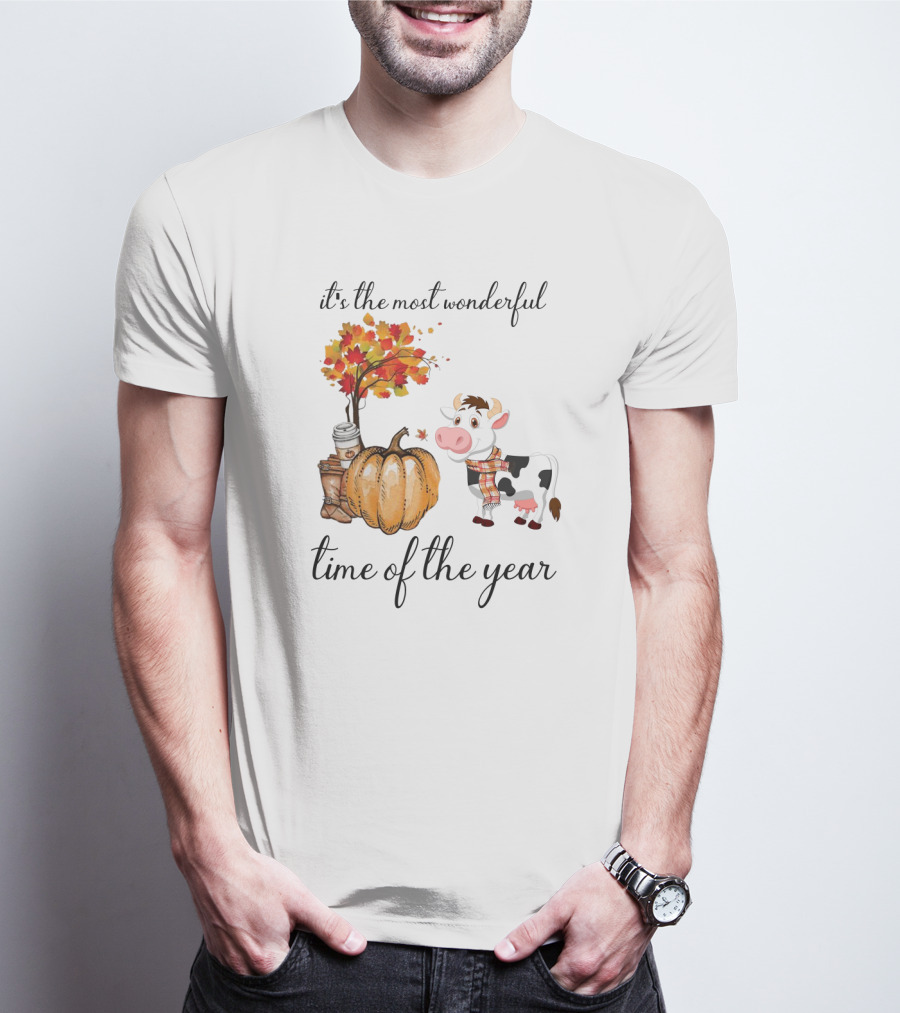 It's The Most Wonderful Time Of The Year Cows Autumn Leaves Pumpkin Cozy Plaid T-Shirt