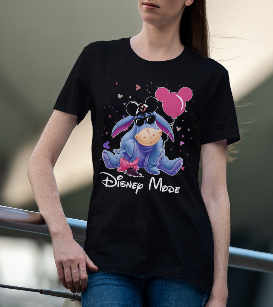 Disney Mode Eeyore With Mickey Balloon And Sunglasses T-Shirt