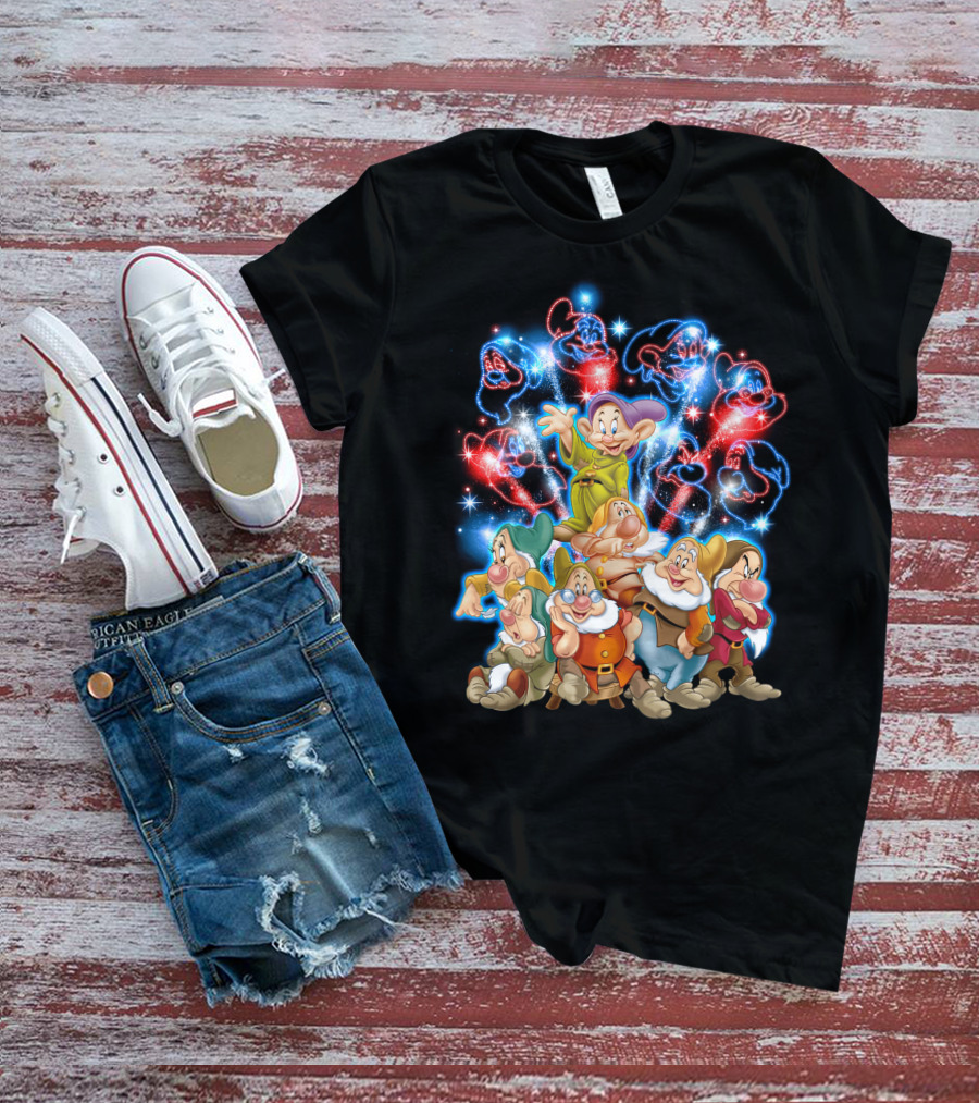 7 Dwarfs Firework Display With Dopey And Sparkling Night Sky T-Shirt