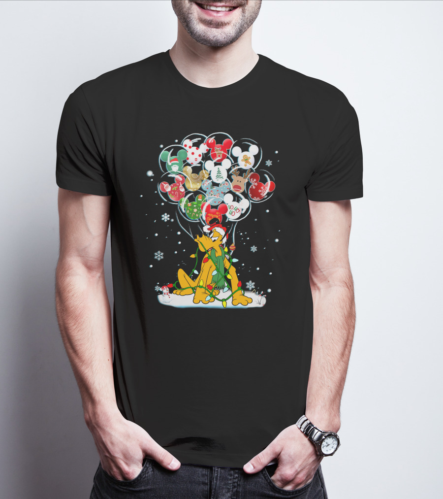 Pluto Christmas Mickey Mouse Balloon Festive Snowflakes Holiday Scene T-Shirt