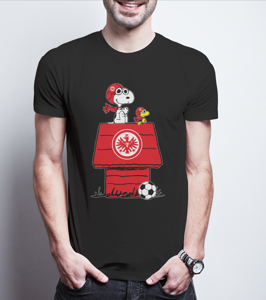 Eintracht Frankfurt Snoopy And Woodstock Football Fan T-Shirt