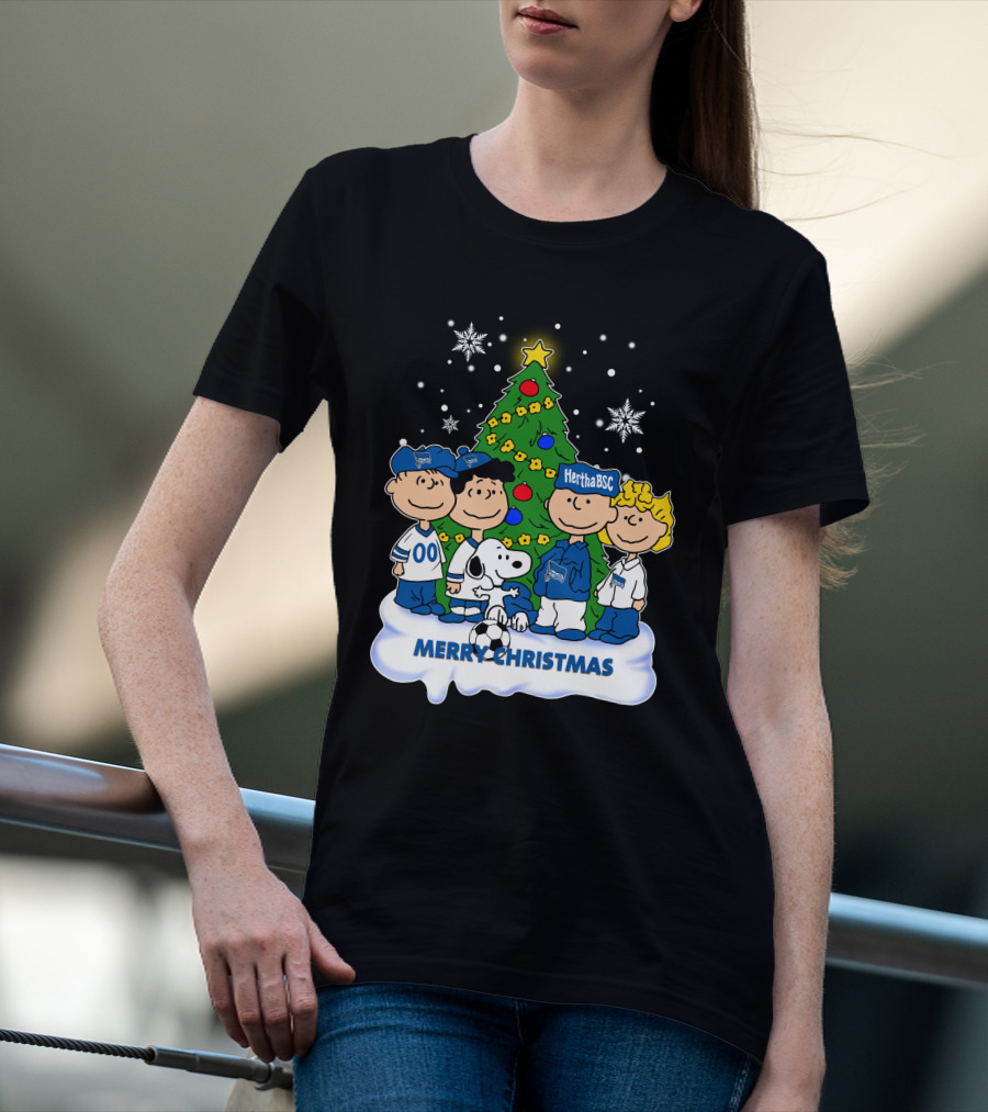 Hertha BSC Peanuts Merry Christmas Tree Scene T-Shirt