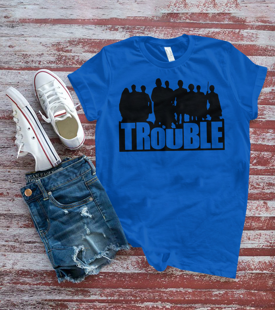 TROUBLE Silhouettes Ensemble T-Shirt