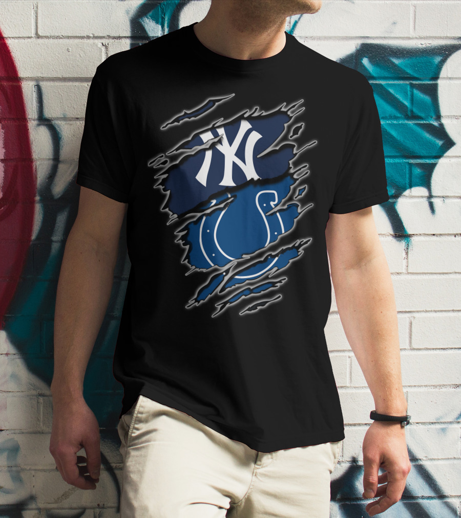 New York Yankees Logo Indianapolis Colts Horseshoe Ripped Effect T-Shirt