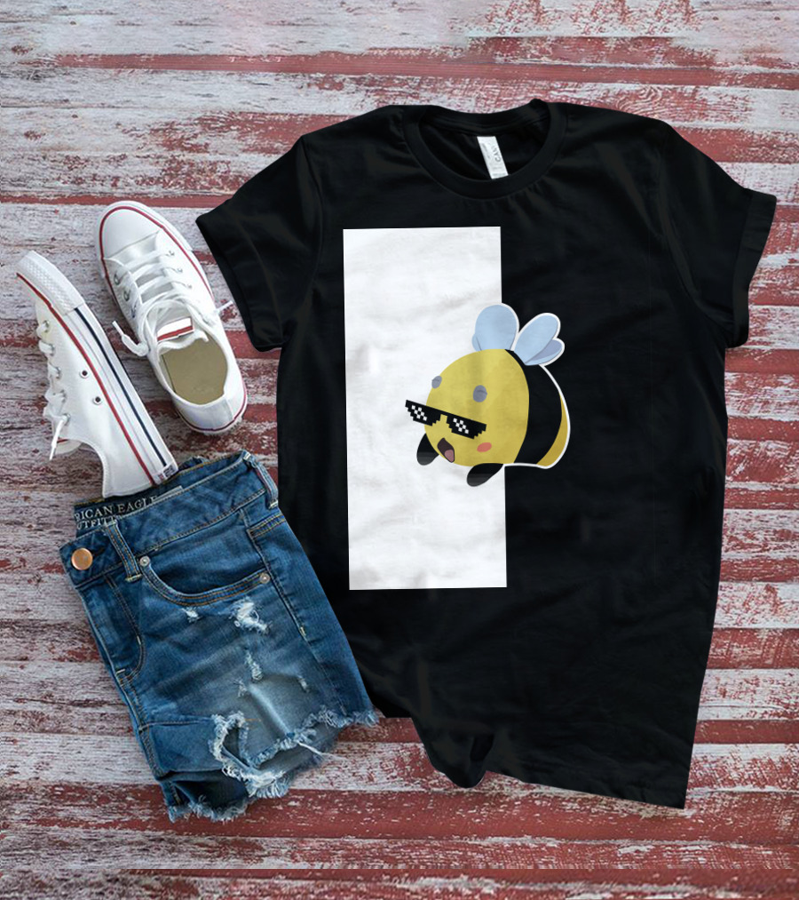 Tubbo And Ranboo Cool Bee Sunglasses Black And White Background T-Shirt