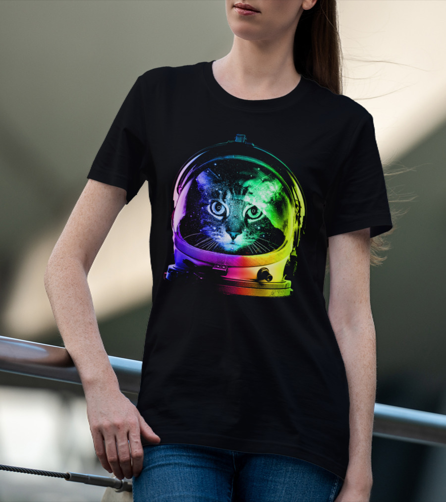Astronaut Cat Classic Funny Cat In Space Helmet With Rainbow Glow T-Shirt