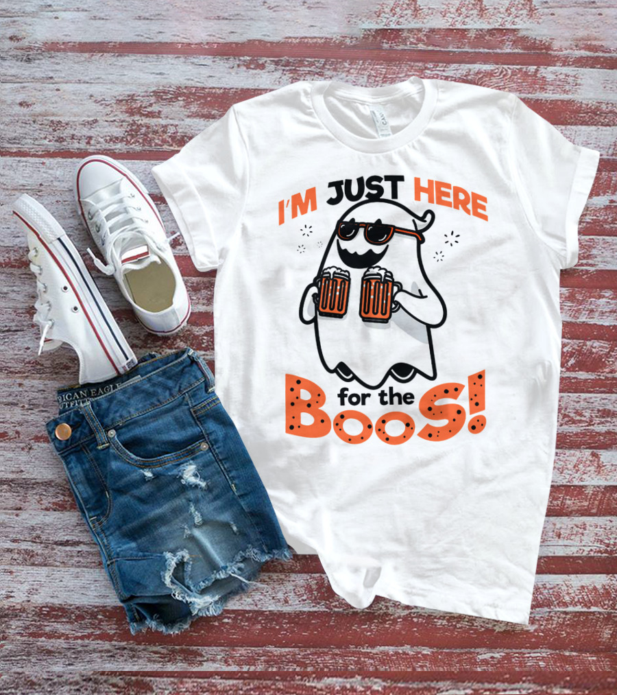 I'm Just Here For The Boos With Ghost Holding Beers T-Shirt