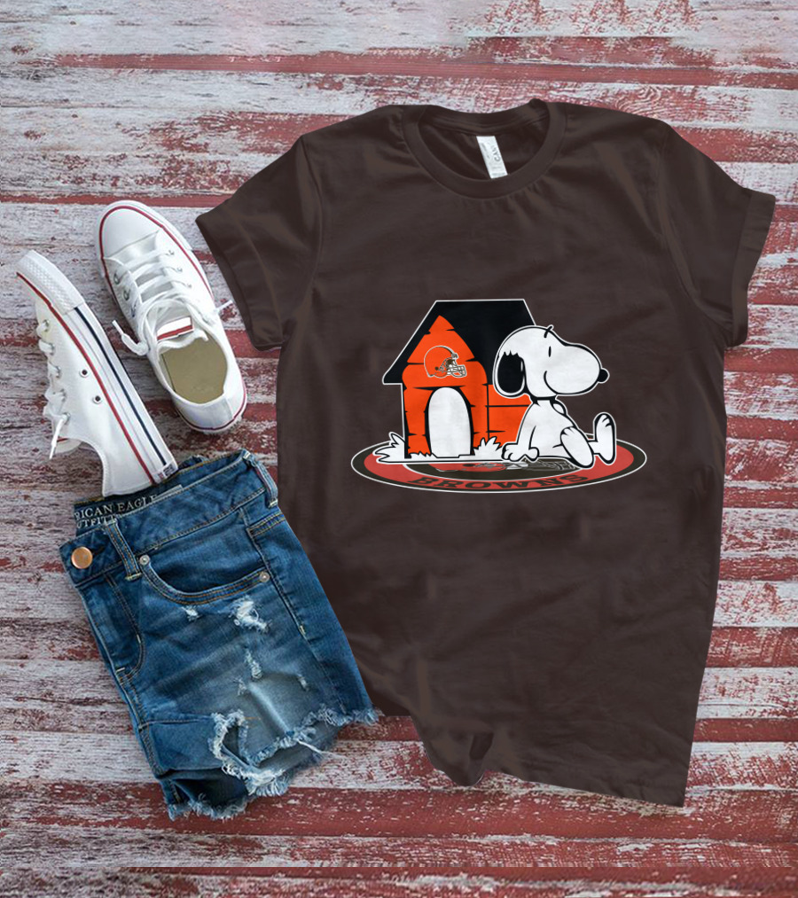 Cleveland Browns Football Fan Snoopy Now And Forever T-Shirt