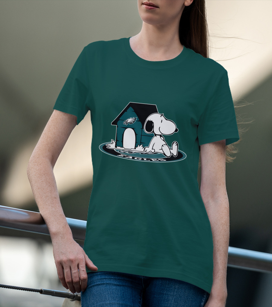 Snoopy Philadelphia Eagles Fan Now And Forever T-Shirt