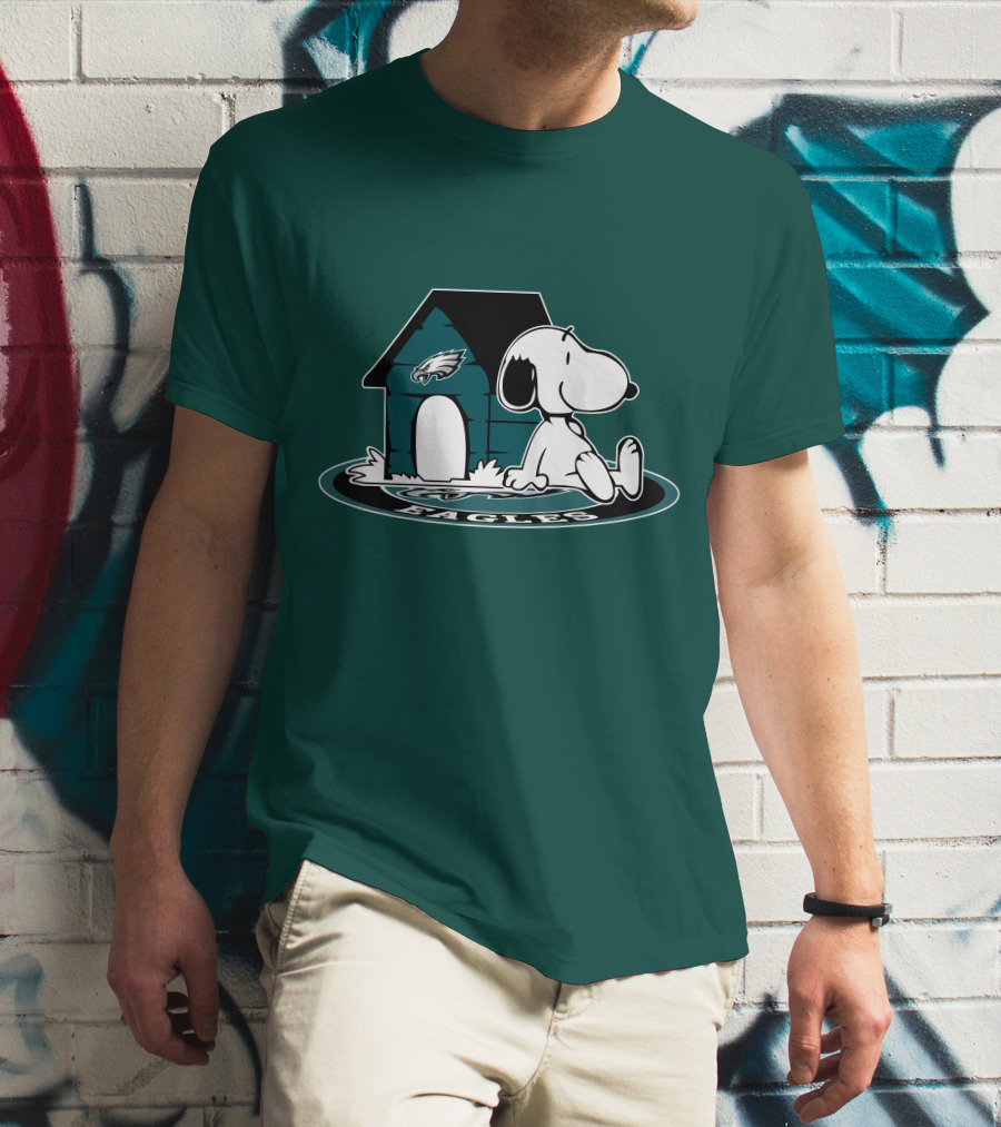 Snoopy Philadelphia Eagles Fan Now And Forever T-Shirt
