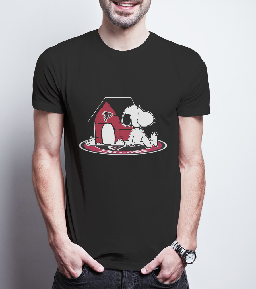 Atlanta Falcons Snoopy Doghouse Fan Forever T-Shirt